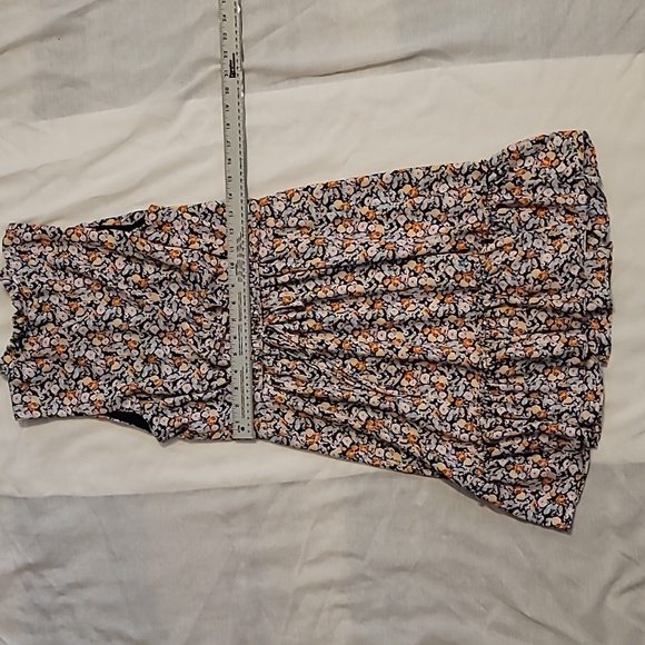 Girl's dress, medium, flower pattern - Picture 4 of 4